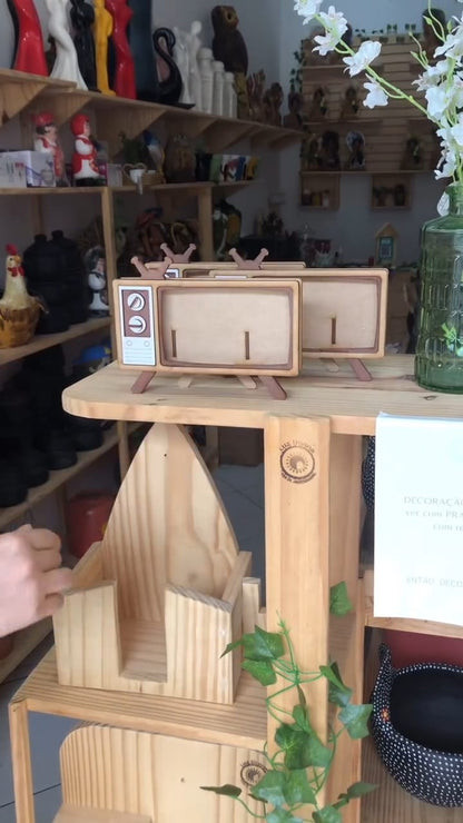 Retro TV Style wooden Mobile Stand